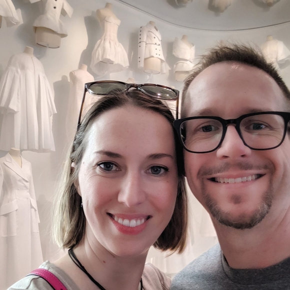 Meet your Posher, Julia - Picture 1 of 1